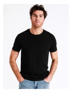 Glenelg Core Tee Black -Men's Fashion 612383500 3 4 720x928