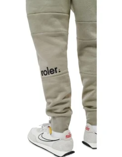 The Witton Trackie Sage Green -Men's Fashion 912238300 4 720x928