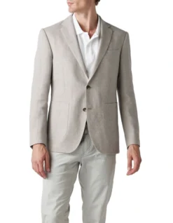 The Cascades Sports Fit Jacket In Sand