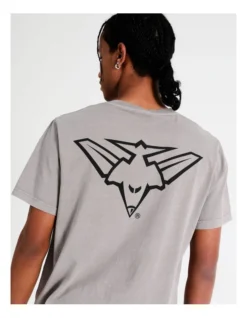 Essendon Curved Hem Tee In Grey -Men's Fashion 950383450 3 720x928