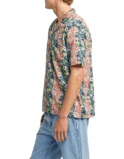 Wrangler Aloha Resort Shirt In Island Fauna -Men's Fashion 956325160 3 720x928