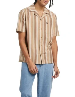 Wrangler Resort Shirt In Brown