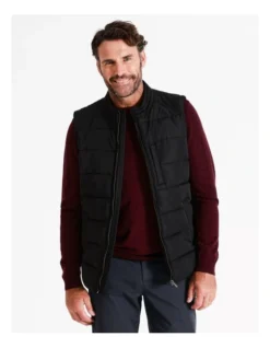 Avery Puffer Vest In Black